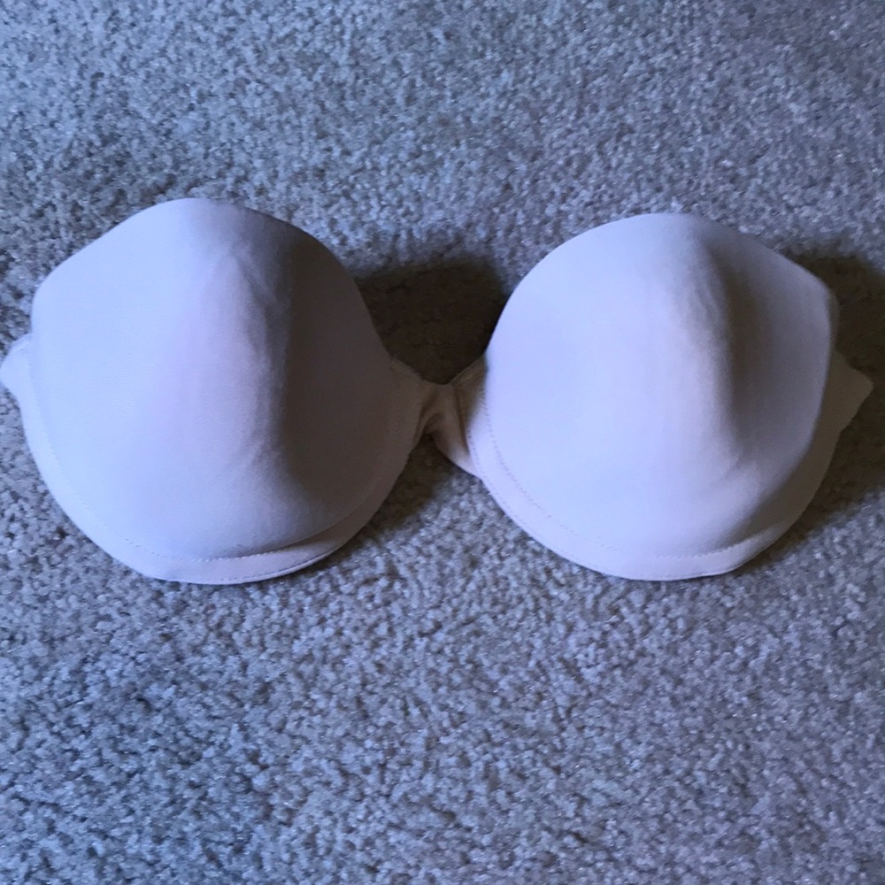 Like new strapless VS bra!
